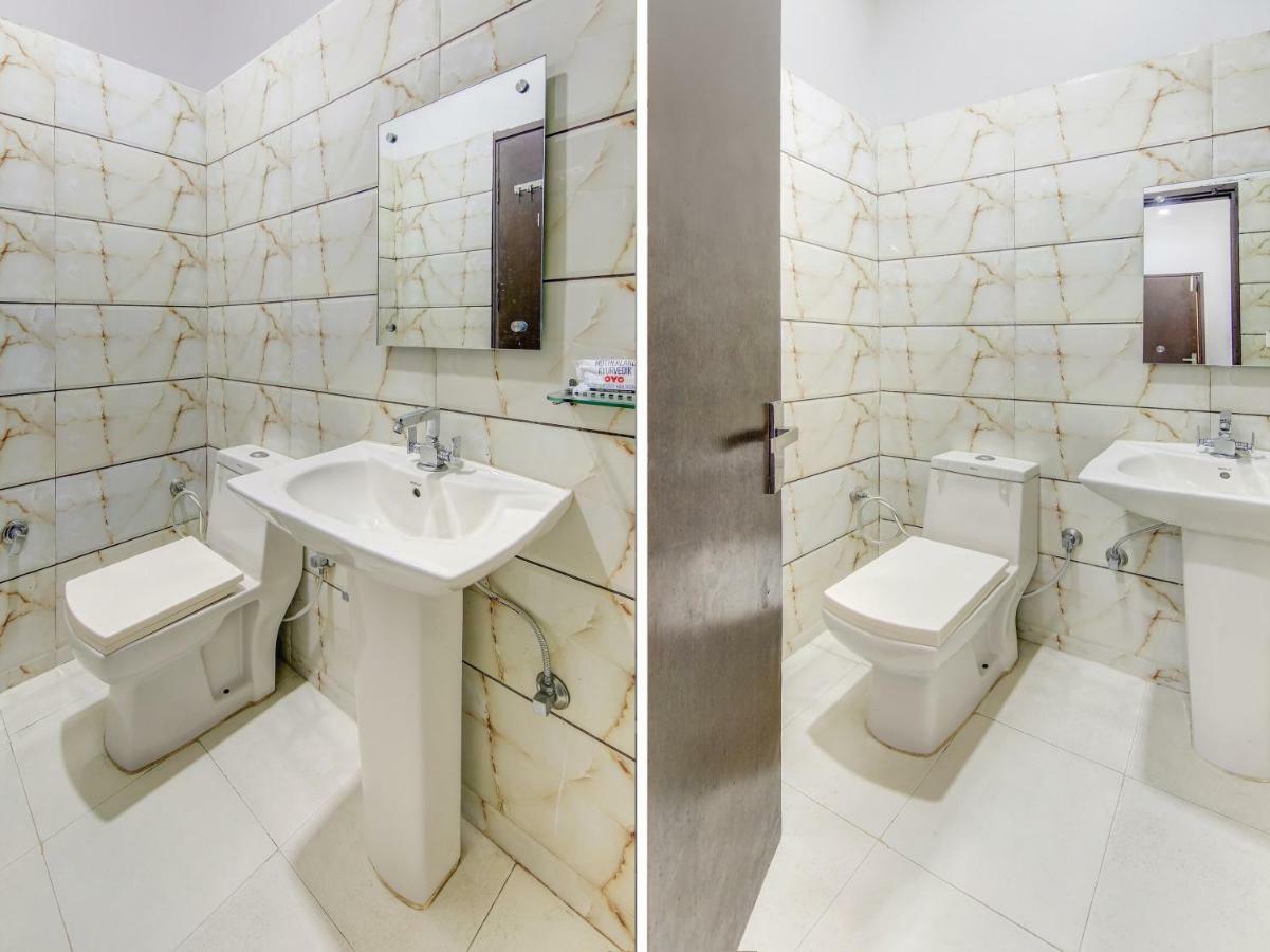 Oyo 27999 Hotel Deep Sirsa Ngoại thất bức ảnh