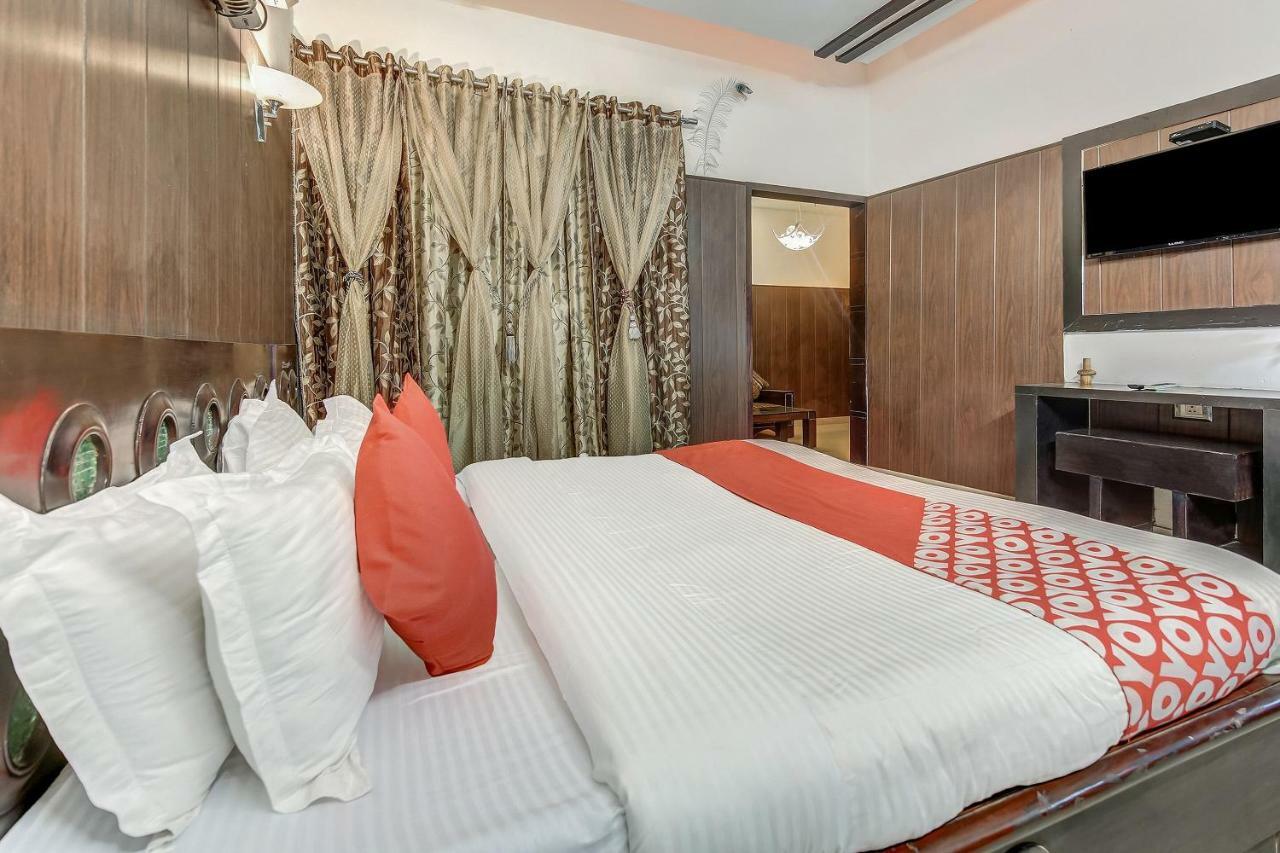 Oyo 27999 Hotel Deep Sirsa Ngoại thất bức ảnh