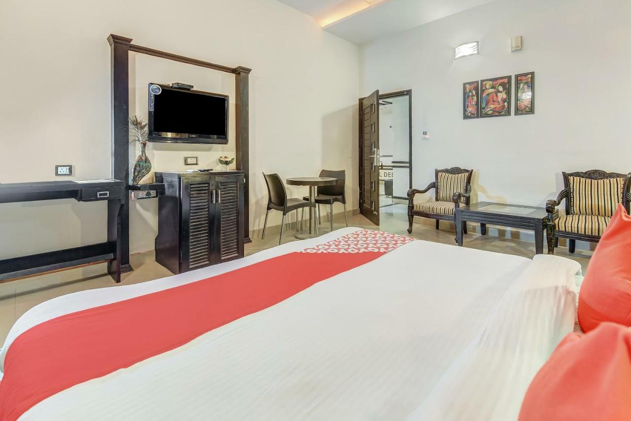 Oyo 27999 Hotel Deep Sirsa Ngoại thất bức ảnh