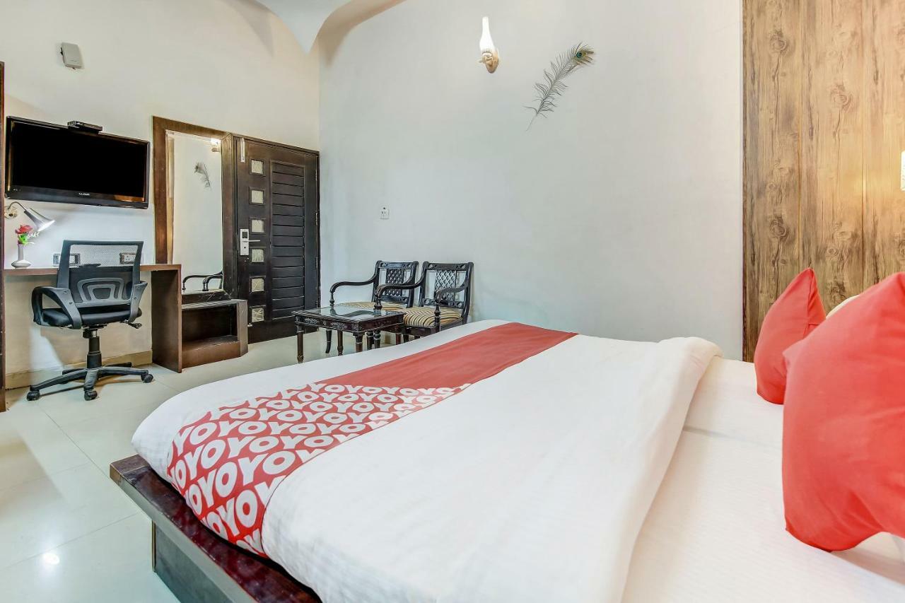 Oyo 27999 Hotel Deep Sirsa Ngoại thất bức ảnh